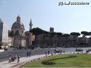 [P02] Columna lui Traian!  » foto by balasa violeta
 - 
<span class="allrVoted glyphicon glyphicon-heart hidden" id="av694671"></span>
<a class="m-l-10 hidden" id="sv694671" onclick="voting_Foto_DelVot(,694671,3406)" role="button">șterge vot <span class="glyphicon glyphicon-remove"></span></a>
<a id="v9694671" class=" c-red"  onclick="voting_Foto_SetVot(694671)" role="button"><span class="glyphicon glyphicon-heart-empty"></span> <b>LIKE</b> = Votează poza</a> <img class="hidden"  id="f694671W9" src="/imagini/loader.gif" border="0" /><span class="AjErrMes hidden" id="e694671ErM"></span>