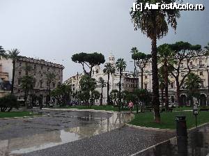 [P38] Pe strazile Romei!  » foto by balasa violeta
 - 
<span class="allrVoted glyphicon glyphicon-heart hidden" id="av694707"></span>
<a class="m-l-10 hidden" id="sv694707" onclick="voting_Foto_DelVot(,694707,3406)" role="button">șterge vot <span class="glyphicon glyphicon-remove"></span></a>
<a id="v9694707" class=" c-red"  onclick="voting_Foto_SetVot(694707)" role="button"><span class="glyphicon glyphicon-heart-empty"></span> <b>LIKE</b> = Votează poza</a> <img class="hidden"  id="f694707W9" src="/imagini/loader.gif" border="0" /><span class="AjErrMes hidden" id="e694707ErM"></span>