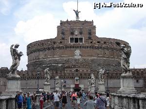 [P45] Castelul Sant Angelo!  » foto by balasa violeta
 - 
<span class="allrVoted glyphicon glyphicon-heart hidden" id="av694714"></span>
<a class="m-l-10 hidden" id="sv694714" onclick="voting_Foto_DelVot(,694714,3406)" role="button">șterge vot <span class="glyphicon glyphicon-remove"></span></a>
<a id="v9694714" class=" c-red"  onclick="voting_Foto_SetVot(694714)" role="button"><span class="glyphicon glyphicon-heart-empty"></span> <b>LIKE</b> = Votează poza</a> <img class="hidden"  id="f694714W9" src="/imagini/loader.gif" border="0" /><span class="AjErrMes hidden" id="e694714ErM"></span>