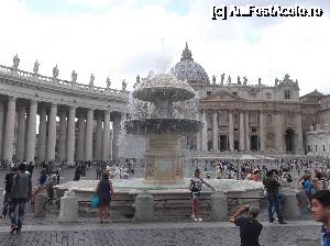 [P48] Piata din fata Basilicii Sfantul Petru!  » foto by balasa violeta
 - 
<span class="allrVoted glyphicon glyphicon-heart hidden" id="av694717"></span>
<a class="m-l-10 hidden" id="sv694717" onclick="voting_Foto_DelVot(,694717,3406)" role="button">șterge vot <span class="glyphicon glyphicon-remove"></span></a>
<a id="v9694717" class=" c-red"  onclick="voting_Foto_SetVot(694717)" role="button"><span class="glyphicon glyphicon-heart-empty"></span> <b>LIKE</b> = Votează poza</a> <img class="hidden"  id="f694717W9" src="/imagini/loader.gif" border="0" /><span class="AjErrMes hidden" id="e694717ErM"></span>