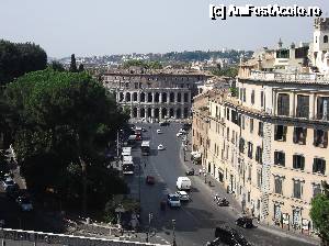 [P06] In fata se vede teatrul Marcello!  » foto by balasa violeta
 - 
<span class="allrVoted glyphicon glyphicon-heart hidden" id="av694675"></span>
<a class="m-l-10 hidden" id="sv694675" onclick="voting_Foto_DelVot(,694675,3406)" role="button">șterge vot <span class="glyphicon glyphicon-remove"></span></a>
<a id="v9694675" class=" c-red"  onclick="voting_Foto_SetVot(694675)" role="button"><span class="glyphicon glyphicon-heart-empty"></span> <b>LIKE</b> = Votează poza</a> <img class="hidden"  id="f694675W9" src="/imagini/loader.gif" border="0" /><span class="AjErrMes hidden" id="e694675ErM"></span>