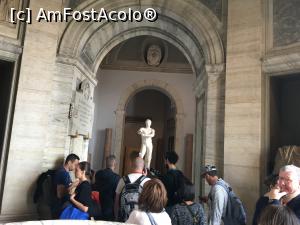 [P18] Vatican » foto by cilie
 - 
<span class="allrVoted glyphicon glyphicon-heart hidden" id="av729953"></span>
<a class="m-l-10 hidden" id="sv729953" onclick="voting_Foto_DelVot(,729953,3406)" role="button">șterge vot <span class="glyphicon glyphicon-remove"></span></a>
<a id="v9729953" class=" c-red"  onclick="voting_Foto_SetVot(729953)" role="button"><span class="glyphicon glyphicon-heart-empty"></span> <b>LIKE</b> = Votează poza</a> <img class="hidden"  id="f729953W9" src="/imagini/loader.gif" border="0" /><span class="AjErrMes hidden" id="e729953ErM"></span>