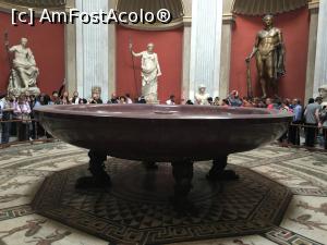 [P24] Vatican » foto by cilie
 - 
<span class="allrVoted glyphicon glyphicon-heart hidden" id="av729958"></span>
<a class="m-l-10 hidden" id="sv729958" onclick="voting_Foto_DelVot(,729958,3406)" role="button">șterge vot <span class="glyphicon glyphicon-remove"></span></a>
<a id="v9729958" class=" c-red"  onclick="voting_Foto_SetVot(729958)" role="button"><span class="glyphicon glyphicon-heart-empty"></span> <b>LIKE</b> = Votează poza</a> <img class="hidden"  id="f729958W9" src="/imagini/loader.gif" border="0" /><span class="AjErrMes hidden" id="e729958ErM"></span>