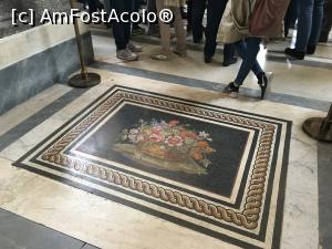 [P27] Vatican » foto by cilie
 - 
<span class="allrVoted glyphicon glyphicon-heart hidden" id="av729961"></span>
<a class="m-l-10 hidden" id="sv729961" onclick="voting_Foto_DelVot(,729961,3406)" role="button">șterge vot <span class="glyphicon glyphicon-remove"></span></a>
<a id="v9729961" class=" c-red"  onclick="voting_Foto_SetVot(729961)" role="button"><span class="glyphicon glyphicon-heart-empty"></span> <b>LIKE</b> = Votează poza</a> <img class="hidden"  id="f729961W9" src="/imagini/loader.gif" border="0" /><span class="AjErrMes hidden" id="e729961ErM"></span>