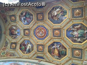 [P32] Vatican » foto by cilie
 - 
<span class="allrVoted glyphicon glyphicon-heart hidden" id="av729966"></span>
<a class="m-l-10 hidden" id="sv729966" onclick="voting_Foto_DelVot(,729966,3406)" role="button">șterge vot <span class="glyphicon glyphicon-remove"></span></a>
<a id="v9729966" class=" c-red"  onclick="voting_Foto_SetVot(729966)" role="button"><span class="glyphicon glyphicon-heart-empty"></span> <b>LIKE</b> = Votează poza</a> <img class="hidden"  id="f729966W9" src="/imagini/loader.gif" border="0" /><span class="AjErrMes hidden" id="e729966ErM"></span>