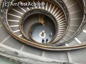 [P37] Vatican » foto by cilie
 - 
<span class="allrVoted glyphicon glyphicon-heart hidden" id="av729971"></span>
<a class="m-l-10 hidden" id="sv729971" onclick="voting_Foto_DelVot(,729971,3406)" role="button">șterge vot <span class="glyphicon glyphicon-remove"></span></a>
<a id="v9729971" class=" c-red"  onclick="voting_Foto_SetVot(729971)" role="button"><span class="glyphicon glyphicon-heart-empty"></span> <b>LIKE</b> = Votează poza</a> <img class="hidden"  id="f729971W9" src="/imagini/loader.gif" border="0" /><span class="AjErrMes hidden" id="e729971ErM"></span>