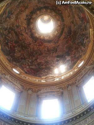 [P49] Imagine din Biserica din Piata Navona » foto by cdg_003
 - 
<span class="allrVoted glyphicon glyphicon-heart hidden" id="av554881"></span>
<a class="m-l-10 hidden" id="sv554881" onclick="voting_Foto_DelVot(,554881,3406)" role="button">șterge vot <span class="glyphicon glyphicon-remove"></span></a>
<a id="v9554881" class=" c-red"  onclick="voting_Foto_SetVot(554881)" role="button"><span class="glyphicon glyphicon-heart-empty"></span> <b>LIKE</b> = Votează poza</a> <img class="hidden"  id="f554881W9" src="/imagini/loader.gif" border="0" /><span class="AjErrMes hidden" id="e554881ErM"></span>