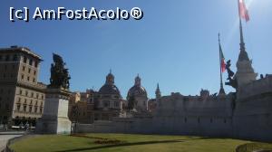 [P01] Spre Palatul Victor Emanuel II » foto by monaca
 - 
<span class="allrVoted glyphicon glyphicon-heart hidden" id="av781689"></span>
<a class="m-l-10 hidden" id="sv781689" onclick="voting_Foto_DelVot(,781689,3406)" role="button">șterge vot <span class="glyphicon glyphicon-remove"></span></a>
<a id="v9781689" class=" c-red"  onclick="voting_Foto_SetVot(781689)" role="button"><span class="glyphicon glyphicon-heart-empty"></span> <b>LIKE</b> = Votează poza</a> <img class="hidden"  id="f781689W9" src="/imagini/loader.gif" border="0" /><span class="AjErrMes hidden" id="e781689ErM"></span>