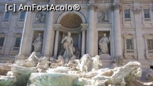 [P09] Fontana di Trevi » foto by monaca
 - 
<span class="allrVoted glyphicon glyphicon-heart hidden" id="av781697"></span>
<a class="m-l-10 hidden" id="sv781697" onclick="voting_Foto_DelVot(,781697,3406)" role="button">șterge vot <span class="glyphicon glyphicon-remove"></span></a>
<a id="v9781697" class=" c-red"  onclick="voting_Foto_SetVot(781697)" role="button"><span class="glyphicon glyphicon-heart-empty"></span> <b>LIKE</b> = Votează poza</a> <img class="hidden"  id="f781697W9" src="/imagini/loader.gif" border="0" /><span class="AjErrMes hidden" id="e781697ErM"></span>