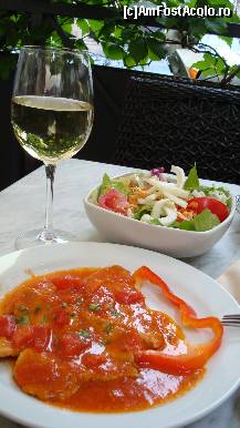 [P10] Escalop vitel cu sos rosii si salata verde cu anghinare ! Bun vinul alb ! » foto by CristinaBr
 - 
<span class="allrVoted glyphicon glyphicon-heart hidden" id="av197326"></span>
<a class="m-l-10 hidden" id="sv197326" onclick="voting_Foto_DelVot(,197326,3406)" role="button">șterge vot <span class="glyphicon glyphicon-remove"></span></a>
<a id="v9197326" class=" c-red"  onclick="voting_Foto_SetVot(197326)" role="button"><span class="glyphicon glyphicon-heart-empty"></span> <b>LIKE</b> = Votează poza</a> <img class="hidden"  id="f197326W9" src="/imagini/loader.gif" border="0" /><span class="AjErrMes hidden" id="e197326ErM"></span>