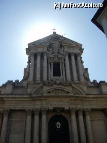 [P06] Roma, Piata Trevi - Fantana Trevi, Biserica Sfinţilor Vicenzo şi Anastasio » foto by magdalena
 - 
<span class="allrVoted glyphicon glyphicon-heart hidden" id="av290210"></span>
<a class="m-l-10 hidden" id="sv290210" onclick="voting_Foto_DelVot(,290210,3406)" role="button">șterge vot <span class="glyphicon glyphicon-remove"></span></a>
<a id="v9290210" class=" c-red"  onclick="voting_Foto_SetVot(290210)" role="button"><span class="glyphicon glyphicon-heart-empty"></span> <b>LIKE</b> = Votează poza</a> <img class="hidden"  id="f290210W9" src="/imagini/loader.gif" border="0" /><span class="AjErrMes hidden" id="e290210ErM"></span>