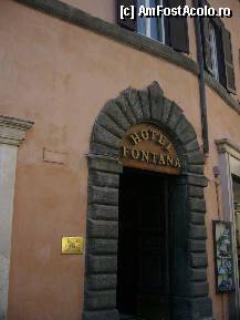 [P07] Roma, Piata Trevi - Fantana Trevi, Hotel Fontana » foto by magdalena
 - 
<span class="allrVoted glyphicon glyphicon-heart hidden" id="av290212"></span>
<a class="m-l-10 hidden" id="sv290212" onclick="voting_Foto_DelVot(,290212,3406)" role="button">șterge vot <span class="glyphicon glyphicon-remove"></span></a>
<a id="v9290212" class=" c-red"  onclick="voting_Foto_SetVot(290212)" role="button"><span class="glyphicon glyphicon-heart-empty"></span> <b>LIKE</b> = Votează poza</a> <img class="hidden"  id="f290212W9" src="/imagini/loader.gif" border="0" /><span class="AjErrMes hidden" id="e290212ErM"></span>