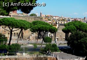 [P15] Via dei Fori imperiali, o artera plina de istorie.  » foto by Radu Tudoran
 - 
<span class="allrVoted glyphicon glyphicon-heart hidden" id="av712811"></span>
<a class="m-l-10 hidden" id="sv712811" onclick="voting_Foto_DelVot(,712811,3406)" role="button">șterge vot <span class="glyphicon glyphicon-remove"></span></a>
<a id="v9712811" class=" c-red"  onclick="voting_Foto_SetVot(712811)" role="button"><span class="glyphicon glyphicon-heart-empty"></span> <b>LIKE</b> = Votează poza</a> <img class="hidden"  id="f712811W9" src="/imagini/loader.gif" border="0" /><span class="AjErrMes hidden" id="e712811ErM"></span>