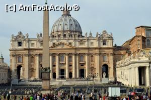 [P04] Roma - Basilica Sf. Petru ziua » foto by alina1104
 - 
<span class="allrVoted glyphicon glyphicon-heart hidden" id="av717673"></span>
<a class="m-l-10 hidden" id="sv717673" onclick="voting_Foto_DelVot(,717673,3406)" role="button">șterge vot <span class="glyphicon glyphicon-remove"></span></a>
<a id="v9717673" class=" c-red"  onclick="voting_Foto_SetVot(717673)" role="button"><span class="glyphicon glyphicon-heart-empty"></span> <b>LIKE</b> = Votează poza</a> <img class="hidden"  id="f717673W9" src="/imagini/loader.gif" border="0" /><span class="AjErrMes hidden" id="e717673ErM"></span>