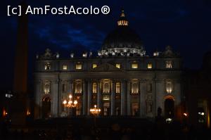 [P05] Roma - Vatican -Basilica Sf. Petru la ceas de seara » foto by alina1104
 - 
<span class="allrVoted glyphicon glyphicon-heart hidden" id="av717674"></span>
<a class="m-l-10 hidden" id="sv717674" onclick="voting_Foto_DelVot(,717674,3406)" role="button">șterge vot <span class="glyphicon glyphicon-remove"></span></a>
<a id="v9717674" class=" c-red"  onclick="voting_Foto_SetVot(717674)" role="button"><span class="glyphicon glyphicon-heart-empty"></span> <b>LIKE</b> = Votează poza</a> <img class="hidden"  id="f717674W9" src="/imagini/loader.gif" border="0" /><span class="AjErrMes hidden" id="e717674ErM"></span>