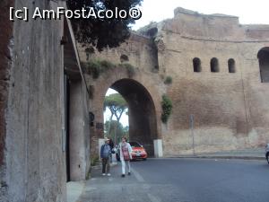 [P16] 15. Zidul vechi al „Porții Princiana”, spre Vila Borghese. » foto by doinafil
 - 
<span class="allrVoted glyphicon glyphicon-heart hidden" id="av881186"></span>
<a class="m-l-10 hidden" id="sv881186" onclick="voting_Foto_DelVot(,881186,3406)" role="button">șterge vot <span class="glyphicon glyphicon-remove"></span></a>
<a id="v9881186" class=" c-red"  onclick="voting_Foto_SetVot(881186)" role="button"><span class="glyphicon glyphicon-heart-empty"></span> <b>LIKE</b> = Votează poza</a> <img class="hidden"  id="f881186W9" src="/imagini/loader.gif" border="0" /><span class="AjErrMes hidden" id="e881186ErM"></span>