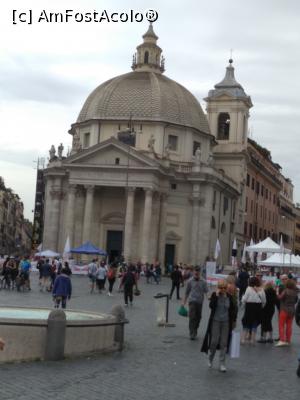 [P07] 7. Biserica „Santa Maria di Montesanto”, una din cele două biserici „gemene”, din piață. » foto by doinafil
 - 
<span class="allrVoted glyphicon glyphicon-heart hidden" id="av881177"></span>
<a class="m-l-10 hidden" id="sv881177" onclick="voting_Foto_DelVot(,881177,3406)" role="button">șterge vot <span class="glyphicon glyphicon-remove"></span></a>
<a id="v9881177" class=" c-red"  onclick="voting_Foto_SetVot(881177)" role="button"><span class="glyphicon glyphicon-heart-empty"></span> <b>LIKE</b> = Votează poza</a> <img class="hidden"  id="f881177W9" src="/imagini/loader.gif" border="0" /><span class="AjErrMes hidden" id="e881177ErM"></span>