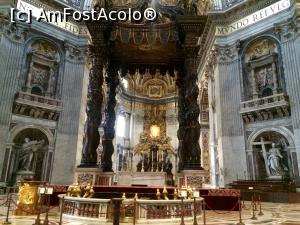 [P06] Bazilica Sfântul Petru interior » foto by carmen27ian
 - 
<span class="allrVoted glyphicon glyphicon-heart hidden" id="av747219"></span>
<a class="m-l-10 hidden" id="sv747219" onclick="voting_Foto_DelVot(,747219,3406)" role="button">șterge vot <span class="glyphicon glyphicon-remove"></span></a>
<a id="v9747219" class=" c-red"  onclick="voting_Foto_SetVot(747219)" role="button"><span class="glyphicon glyphicon-heart-empty"></span> <b>LIKE</b> = Votează poza</a> <img class="hidden"  id="f747219W9" src="/imagini/loader.gif" border="0" /><span class="AjErrMes hidden" id="e747219ErM"></span>