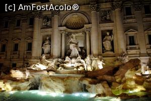 [P13] Fontana di Trevi » foto by andreea2995
 - 
<span class="allrVoted glyphicon glyphicon-heart hidden" id="av809197"></span>
<a class="m-l-10 hidden" id="sv809197" onclick="voting_Foto_DelVot(,809197,3406)" role="button">șterge vot <span class="glyphicon glyphicon-remove"></span></a>
<a id="v9809197" class=" c-red"  onclick="voting_Foto_SetVot(809197)" role="button"><span class="glyphicon glyphicon-heart-empty"></span> <b>LIKE</b> = Votează poza</a> <img class="hidden"  id="f809197W9" src="/imagini/loader.gif" border="0" /><span class="AjErrMes hidden" id="e809197ErM"></span>