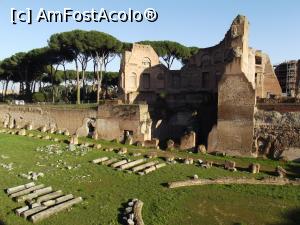 [P41] Ruine în stadionul de lângă Domus Augustana » foto by irinad
 - 
<span class="allrVoted glyphicon glyphicon-heart hidden" id="av836876"></span>
<a class="m-l-10 hidden" id="sv836876" onclick="voting_Foto_DelVot(,836876,3406)" role="button">șterge vot <span class="glyphicon glyphicon-remove"></span></a>
<a id="v9836876" class=" c-red"  onclick="voting_Foto_SetVot(836876)" role="button"><span class="glyphicon glyphicon-heart-empty"></span> <b>LIKE</b> = Votează poza</a> <img class="hidden"  id="f836876W9" src="/imagini/loader.gif" border="0" /><span class="AjErrMes hidden" id="e836876ErM"></span>