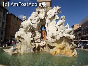 [P11] Fântâna celor Patru Fluvii, Piazza Navona » foto by irinad
 - 
<span class="allrVoted glyphicon glyphicon-heart hidden" id="av838389"></span>
<a class="m-l-10 hidden" id="sv838389" onclick="voting_Foto_DelVot(,838389,3406)" role="button">șterge vot <span class="glyphicon glyphicon-remove"></span></a>
<a id="v9838389" class=" c-red"  onclick="voting_Foto_SetVot(838389)" role="button"><span class="glyphicon glyphicon-heart-empty"></span> <b>LIKE</b> = Votează poza</a> <img class="hidden"  id="f838389W9" src="/imagini/loader.gif" border="0" /><span class="AjErrMes hidden" id="e838389ErM"></span>