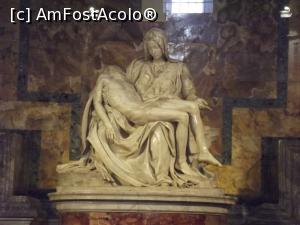 [P19] Pietà, sculptura sensibilă a lui Michelangelo » foto by irinad
 - 
<span class="allrVoted glyphicon glyphicon-heart hidden" id="av838397"></span>
<a class="m-l-10 hidden" id="sv838397" onclick="voting_Foto_DelVot(,838397,3406)" role="button">șterge vot <span class="glyphicon glyphicon-remove"></span></a>
<a id="v9838397" class=" c-red"  onclick="voting_Foto_SetVot(838397)" role="button"><span class="glyphicon glyphicon-heart-empty"></span> <b>LIKE</b> = Votează poza</a> <img class="hidden"  id="f838397W9" src="/imagini/loader.gif" border="0" /><span class="AjErrMes hidden" id="e838397ErM"></span>