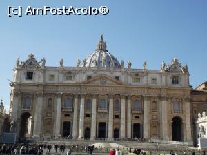 [P03] Bazilica San Pietro privită din Piazza San Pietro » foto by irinad
 - 
<span class="allrVoted glyphicon glyphicon-heart hidden" id="av838381"></span>
<a class="m-l-10 hidden" id="sv838381" onclick="voting_Foto_DelVot(,838381,3406)" role="button">șterge vot <span class="glyphicon glyphicon-remove"></span></a>
<a id="v9838381" class=" c-red"  onclick="voting_Foto_SetVot(838381)" role="button"><span class="glyphicon glyphicon-heart-empty"></span> <b>LIKE</b> = Votează poza</a> <img class="hidden"  id="f838381W9" src="/imagini/loader.gif" border="0" /><span class="AjErrMes hidden" id="e838381ErM"></span>