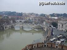 [P05] Priveliste asupra raului din castelul San Angelo » foto by AndreeaSava*
 - 
<span class="allrVoted glyphicon glyphicon-heart hidden" id="av190755"></span>
<a class="m-l-10 hidden" id="sv190755" onclick="voting_Foto_DelVot(,190755,3406)" role="button">șterge vot <span class="glyphicon glyphicon-remove"></span></a>
<a id="v9190755" class=" c-red"  onclick="voting_Foto_SetVot(190755)" role="button"><span class="glyphicon glyphicon-heart-empty"></span> <b>LIKE</b> = Votează poza</a> <img class="hidden"  id="f190755W9" src="/imagini/loader.gif" border="0" /><span class="AjErrMes hidden" id="e190755ErM"></span>