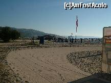 [P20] plaja din albena se curata in fiecare dimineata » foto by Andc
 - 
<span class="allrVoted glyphicon glyphicon-heart hidden" id="av127067"></span>
<a class="m-l-10 hidden" id="sv127067" onclick="voting_Foto_DelVot(,127067,3407)" role="button">șterge vot <span class="glyphicon glyphicon-remove"></span></a>
<a id="v9127067" class=" c-red"  onclick="voting_Foto_SetVot(127067)" role="button"><span class="glyphicon glyphicon-heart-empty"></span> <b>LIKE</b> = Votează poza</a> <img class="hidden"  id="f127067W9" src="/imagini/loader.gif" border="0" /><span class="AjErrMes hidden" id="e127067ErM"></span>