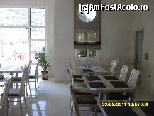 [P14] sala de mese, observati in fata masa cu acte puse pe ea, acolo statea administratorul » foto by adryana
 - 
<span class="allrVoted glyphicon glyphicon-heart hidden" id="av227111"></span>
<a class="m-l-10 hidden" id="sv227111" onclick="voting_Foto_DelVot(,227111,3408)" role="button">șterge vot <span class="glyphicon glyphicon-remove"></span></a>
<a id="v9227111" class=" c-red"  onclick="voting_Foto_SetVot(227111)" role="button"><span class="glyphicon glyphicon-heart-empty"></span> <b>LIKE</b> = Votează poza</a> <img class="hidden"  id="f227111W9" src="/imagini/loader.gif" border="0" /><span class="AjErrMes hidden" id="e227111ErM"></span>