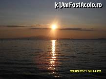 [P64] apus de soare la Rachoni  Bay » foto by adryana
 - 
<span class="allrVoted glyphicon glyphicon-heart hidden" id="av227208"></span>
<a class="m-l-10 hidden" id="sv227208" onclick="voting_Foto_DelVot(,227208,3408)" role="button">șterge vot <span class="glyphicon glyphicon-remove"></span></a>
<a id="v9227208" class=" c-red"  onclick="voting_Foto_SetVot(227208)" role="button"><span class="glyphicon glyphicon-heart-empty"></span> <b>LIKE</b> = Votează poza</a> <img class="hidden"  id="f227208W9" src="/imagini/loader.gif" border="0" /><span class="AjErrMes hidden" id="e227208ErM"></span>