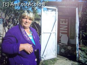 [P02] O poza mai de aproape cu doamna Pană si WC-ul sau din curte.  » foto by GabrielaG
 - 
<span class="allrVoted glyphicon glyphicon-heart hidden" id="av831988"></span>
<a class="m-l-10 hidden" id="sv831988" onclick="voting_Foto_DelVot(,831988,3414)" role="button">șterge vot <span class="glyphicon glyphicon-remove"></span></a>
<a id="v9831988" class=" c-red"  onclick="voting_Foto_SetVot(831988)" role="button"><span class="glyphicon glyphicon-heart-empty"></span> <b>LIKE</b> = Votează poza</a> <img class="hidden"  id="f831988W9" src="/imagini/loader.gif" border="0" /><span class="AjErrMes hidden" id="e831988ErM"></span>