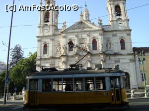 [P08] Tramvaiul 28 opreste in fata Bazilicii Estrella » foto by mireille
 - 
<span class="allrVoted glyphicon glyphicon-heart hidden" id="av830546"></span>
<a class="m-l-10 hidden" id="sv830546" onclick="voting_Foto_DelVot(,830546,3414)" role="button">șterge vot <span class="glyphicon glyphicon-remove"></span></a>
<a id="v9830546" class=" c-red"  onclick="voting_Foto_SetVot(830546)" role="button"><span class="glyphicon glyphicon-heart-empty"></span> <b>LIKE</b> = Votează poza</a> <img class="hidden"  id="f830546W9" src="/imagini/loader.gif" border="0" /><span class="AjErrMes hidden" id="e830546ErM"></span>