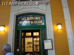 [P10] Usa de intrare in faimoasa cafenea -aici venea si Amalia Rodriguez » foto by mireille
 - 
<span class="allrVoted glyphicon glyphicon-heart hidden" id="av835877"></span>
<a class="m-l-10 hidden" id="sv835877" onclick="voting_Foto_DelVot(,835877,3414)" role="button">șterge vot <span class="glyphicon glyphicon-remove"></span></a>
<a id="v9835877" class=" c-red"  onclick="voting_Foto_SetVot(835877)" role="button"><span class="glyphicon glyphicon-heart-empty"></span> <b>LIKE</b> = Votează poza</a> <img class="hidden"  id="f835877W9" src="/imagini/loader.gif" border="0" /><span class="AjErrMes hidden" id="e835877ErM"></span>