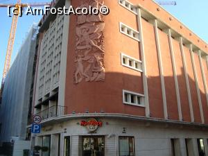 [P22] Rock Cafe -cafenea americana » foto by mireille
 - 
<span class="allrVoted glyphicon glyphicon-heart hidden" id="av835889"></span>
<a class="m-l-10 hidden" id="sv835889" onclick="voting_Foto_DelVot(,835889,3414)" role="button">șterge vot <span class="glyphicon glyphicon-remove"></span></a>
<a id="v9835889" class=" c-red"  onclick="voting_Foto_SetVot(835889)" role="button"><span class="glyphicon glyphicon-heart-empty"></span> <b>LIKE</b> = Votează poza</a> <img class="hidden"  id="f835889W9" src="/imagini/loader.gif" border="0" /><span class="AjErrMes hidden" id="e835889ErM"></span>