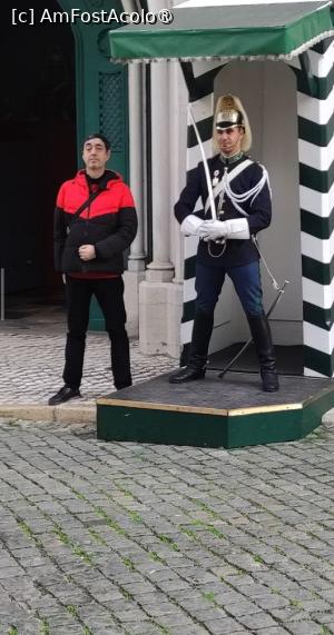 [P53] 30 dec. 2022.

Subsemnatul lângă un militar din Guarda Nacional Republicana, la Museo Carmo Convent. » foto by ovidiuyepi
 - 
<span class="allrVoted glyphicon glyphicon-heart hidden" id="av1395641"></span>
<a class="m-l-10 hidden" id="sv1395641" onclick="voting_Foto_DelVot(,1395641,3414)" role="button">șterge vot <span class="glyphicon glyphicon-remove"></span></a>
<a id="v91395641" class=" c-red"  onclick="voting_Foto_SetVot(1395641)" role="button"><span class="glyphicon glyphicon-heart-empty"></span> <b>LIKE</b> = Votează poza</a> <img class="hidden"  id="f1395641W9" src="/imagini/loader.gif" border="0" /><span class="AjErrMes hidden" id="e1395641ErM"></span>