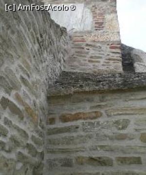 [P17] Ziduri din piatră de la Sarmisegetuza Ulpia Traiana » foto by Michi
 - 
<span class="allrVoted glyphicon glyphicon-heart hidden" id="av1500168"></span>
<a class="m-l-10 hidden" id="sv1500168" onclick="voting_Foto_DelVot(,1500168,3418)" role="button">șterge vot <span class="glyphicon glyphicon-remove"></span></a>
<a id="v91500168" class=" c-red"  onclick="voting_Foto_SetVot(1500168)" role="button"><span class="glyphicon glyphicon-heart-empty"></span> <b>LIKE</b> = Votează poza</a> <img class="hidden"  id="f1500168W9" src="/imagini/loader.gif" border="0" /><span class="AjErrMes hidden" id="e1500168ErM"></span>