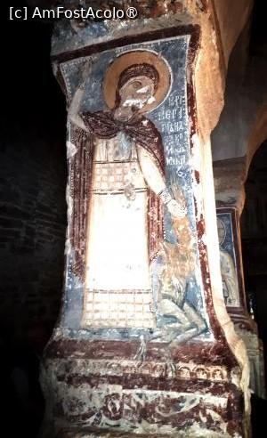 [P19] Sfânt cu ochii scosi pictat pe o coloană » foto by Michi
 - 
<span class="allrVoted glyphicon glyphicon-heart hidden" id="av1500170"></span>
<a class="m-l-10 hidden" id="sv1500170" onclick="voting_Foto_DelVot(,1500170,3418)" role="button">șterge vot <span class="glyphicon glyphicon-remove"></span></a>
<a id="v91500170" class=" c-red"  onclick="voting_Foto_SetVot(1500170)" role="button"><span class="glyphicon glyphicon-heart-empty"></span> <b>LIKE</b> = Votează poza</a> <img class="hidden"  id="f1500170W9" src="/imagini/loader.gif" border="0" /><span class="AjErrMes hidden" id="e1500170ErM"></span>