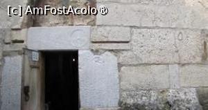 [P09] Intrarea în biserica Densus » foto by Michi
 - 
<span class="allrVoted glyphicon glyphicon-heart hidden" id="av1500135"></span>
<a class="m-l-10 hidden" id="sv1500135" onclick="voting_Foto_DelVot(,1500135,3418)" role="button">șterge vot <span class="glyphicon glyphicon-remove"></span></a>
<a id="v91500135" class=" c-red"  onclick="voting_Foto_SetVot(1500135)" role="button"><span class="glyphicon glyphicon-heart-empty"></span> <b>LIKE</b> = Votează poza</a> <img class="hidden"  id="f1500135W9" src="/imagini/loader.gif" border="0" /><span class="AjErrMes hidden" id="e1500135ErM"></span>