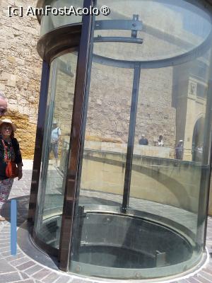 [P33] 33. Casa liftului care ne-a urcat în incinta Citadelei. » foto by msnd
 - 
<span class="allrVoted glyphicon glyphicon-heart hidden" id="av1514215"></span>
<a class="m-l-10 hidden" id="sv1514215" onclick="voting_Foto_DelVot(,1514215,3422)" role="button">șterge vot <span class="glyphicon glyphicon-remove"></span></a>
<a id="v91514215" class=" c-red"  onclick="voting_Foto_SetVot(1514215)" role="button"><span class="glyphicon glyphicon-heart-empty"></span> <b>LIKE</b> = Votează poza</a> <img class="hidden"  id="f1514215W9" src="/imagini/loader.gif" border="0" /><span class="AjErrMes hidden" id="e1514215ErM"></span>