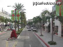 [P02] LOS ANGELES-RODEO DRIVE » foto by carmenv
 - 
<span class="allrVoted glyphicon glyphicon-heart hidden" id="av97936"></span>
<a class="m-l-10 hidden" id="sv97936" onclick="voting_Foto_DelVot(,97936,3459)" role="button">șterge vot <span class="glyphicon glyphicon-remove"></span></a>
<a id="v997936" class=" c-red"  onclick="voting_Foto_SetVot(97936)" role="button"><span class="glyphicon glyphicon-heart-empty"></span> <b>LIKE</b> = Votează poza</a> <img class="hidden"  id="f97936W9" src="/imagini/loader.gif" border="0" /><span class="AjErrMes hidden" id="e97936ErM"></span>