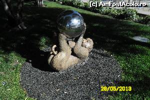 [P21] LA catedrala parcul cu statui de animale » foto by delia58
 - 
<span class="allrVoted glyphicon glyphicon-heart hidden" id="av518588"></span>
<a class="m-l-10 hidden" id="sv518588" onclick="voting_Foto_DelVot(,518588,3459)" role="button">șterge vot <span class="glyphicon glyphicon-remove"></span></a>
<a id="v9518588" class=" c-red"  onclick="voting_Foto_SetVot(518588)" role="button"><span class="glyphicon glyphicon-heart-empty"></span> <b>LIKE</b> = Votează poza</a> <img class="hidden"  id="f518588W9" src="/imagini/loader.gif" border="0" /><span class="AjErrMes hidden" id="e518588ErM"></span>