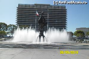 [P28] LA opera cu statuia pacii pe pamant » foto by delia58
 - 
<span class="allrVoted glyphicon glyphicon-heart hidden" id="av518595"></span>
<a class="m-l-10 hidden" id="sv518595" onclick="voting_Foto_DelVot(,518595,3459)" role="button">șterge vot <span class="glyphicon glyphicon-remove"></span></a>
<a id="v9518595" class=" c-red"  onclick="voting_Foto_SetVot(518595)" role="button"><span class="glyphicon glyphicon-heart-empty"></span> <b>LIKE</b> = Votează poza</a> <img class="hidden"  id="f518595W9" src="/imagini/loader.gif" border="0" /><span class="AjErrMes hidden" id="e518595ErM"></span>