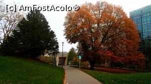 [P01] Ascensorul panoramic Pfaffenthal - intrarea spre pasarela de acces » foto by Dragoș_MD
 - 
<span class="allrVoted glyphicon glyphicon-heart hidden" id="av1026106"></span>
<a class="m-l-10 hidden" id="sv1026106" onclick="voting_Foto_DelVot(,1026106,3489)" role="button">șterge vot <span class="glyphicon glyphicon-remove"></span></a>
<a id="v91026106" class=" c-red"  onclick="voting_Foto_SetVot(1026106)" role="button"><span class="glyphicon glyphicon-heart-empty"></span> <b>LIKE</b> = Votează poza</a> <img class="hidden"  id="f1026106W9" src="/imagini/loader.gif" border="0" /><span class="AjErrMes hidden" id="e1026106ErM"></span>