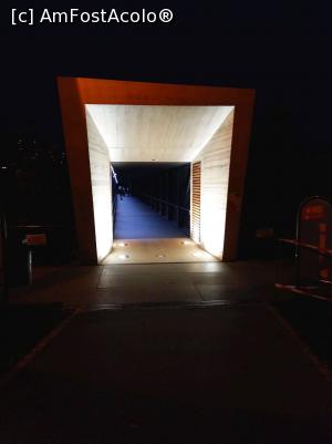 [P04] Ascensorul panoramic Pfaffenthal - intrarea spre pasarela de acces » foto by Dragoș_MD
 - 
<span class="allrVoted glyphicon glyphicon-heart hidden" id="av1026109"></span>
<a class="m-l-10 hidden" id="sv1026109" onclick="voting_Foto_DelVot(,1026109,3489)" role="button">șterge vot <span class="glyphicon glyphicon-remove"></span></a>
<a id="v91026109" class=" c-red"  onclick="voting_Foto_SetVot(1026109)" role="button"><span class="glyphicon glyphicon-heart-empty"></span> <b>LIKE</b> = Votează poza</a> <img class="hidden"  id="f1026109W9" src="/imagini/loader.gif" border="0" /><span class="AjErrMes hidden" id="e1026109ErM"></span>