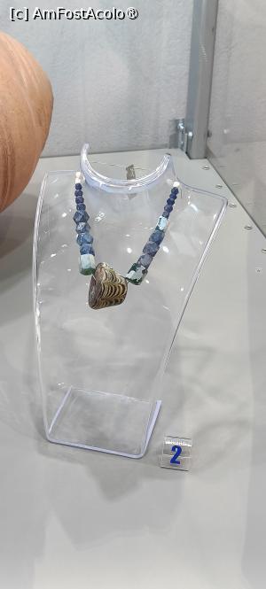 [P11] Colierul de mărgele și fusaiola de ceramică. » foto by tata123 🔱
 - 
<span class="allrVoted glyphicon glyphicon-heart hidden" id="av1523991"></span>
<a class="m-l-10 hidden" id="sv1523991" onclick="voting_Foto_DelVot(,1523991,3496)" role="button">șterge vot <span class="glyphicon glyphicon-remove"></span></a>
<a id="v91523991" class=" c-red"  onclick="voting_Foto_SetVot(1523991)" role="button"><span class="glyphicon glyphicon-heart-empty"></span> <b>LIKE</b> = Votează poza</a> <img class="hidden"  id="f1523991W9" src="/imagini/loader.gif" border="0" /><span class="AjErrMes hidden" id="e1523991ErM"></span>