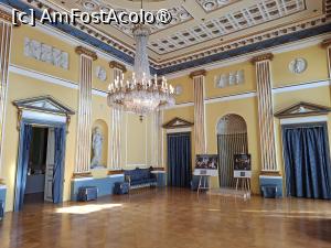 [P09] Copenhaga, Palatul Amalienborg, Aripa Christian VIII, Sala de Bal » foto by mprofeanu
 - 
<span class="allrVoted glyphicon glyphicon-heart hidden" id="av1506222"></span>
<a class="m-l-10 hidden" id="sv1506222" onclick="voting_Foto_DelVot(,1506222,3497)" role="button">șterge vot <span class="glyphicon glyphicon-remove"></span></a>
<a id="v91506222" class=" c-red"  onclick="voting_Foto_SetVot(1506222)" role="button"><span class="glyphicon glyphicon-heart-empty"></span> <b>LIKE</b> = Votează poza</a> <img class="hidden"  id="f1506222W9" src="/imagini/loader.gif" border="0" /><span class="AjErrMes hidden" id="e1506222ErM"></span>