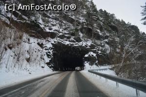 [P35] dintre nenumăratele tuneluri » foto by icata24
 - 
<span class="allrVoted glyphicon glyphicon-heart hidden" id="av1279244"></span>
<a class="m-l-10 hidden" id="sv1279244" onclick="voting_Foto_DelVot(,1279244,3499)" role="button">șterge vot <span class="glyphicon glyphicon-remove"></span></a>
<a id="v91279244" class=" c-red"  onclick="voting_Foto_SetVot(1279244)" role="button"><span class="glyphicon glyphicon-heart-empty"></span> <b>LIKE</b> = Votează poza</a> <img class="hidden"  id="f1279244W9" src="/imagini/loader.gif" border="0" /><span class="AjErrMes hidden" id="e1279244ErM"></span>