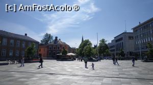 [P17] La pas prin Trondheim » foto by elenaadina
 - 
<span class="allrVoted glyphicon glyphicon-heart hidden" id="av1513090"></span>
<a class="m-l-10 hidden" id="sv1513090" onclick="voting_Foto_DelVot(,1513090,3499)" role="button">șterge vot <span class="glyphicon glyphicon-remove"></span></a>
<a id="v91513090" class=" c-red"  onclick="voting_Foto_SetVot(1513090)" role="button"><span class="glyphicon glyphicon-heart-empty"></span> <b>LIKE</b> = Votează poza</a> <img class="hidden"  id="f1513090W9" src="/imagini/loader.gif" border="0" /><span class="AjErrMes hidden" id="e1513090ErM"></span>