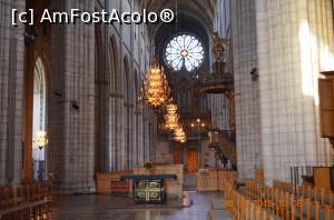 [P02] Catedrala din Upsala » foto by bucşa ioan*
 - 
<span class="allrVoted glyphicon glyphicon-heart hidden" id="av719206"></span>
<a class="m-l-10 hidden" id="sv719206" onclick="voting_Foto_DelVot(,719206,3499)" role="button">șterge vot <span class="glyphicon glyphicon-remove"></span></a>
<a id="v9719206" class=" c-red"  onclick="voting_Foto_SetVot(719206)" role="button"><span class="glyphicon glyphicon-heart-empty"></span> <b>LIKE</b> = Votează poza</a> <img class="hidden"  id="f719206W9" src="/imagini/loader.gif" border="0" /><span class="AjErrMes hidden" id="e719206ErM"></span>